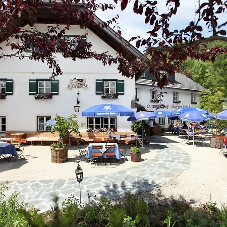 Landgasthof & Restaurant Batzenhaeusl Sankt Gilgen Ngoại thất bức ảnh