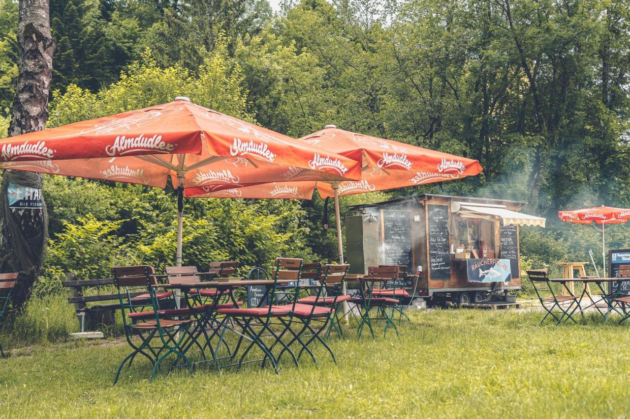 Landgasthof & Restaurant Batzenhaeusl Sankt Gilgen Ngoại thất bức ảnh