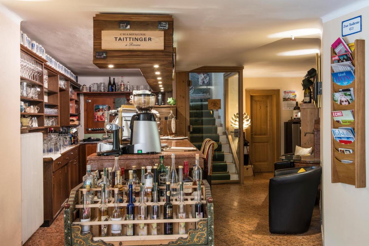 Landgasthof & Restaurant Batzenhaeusl Sankt Gilgen Ngoại thất bức ảnh